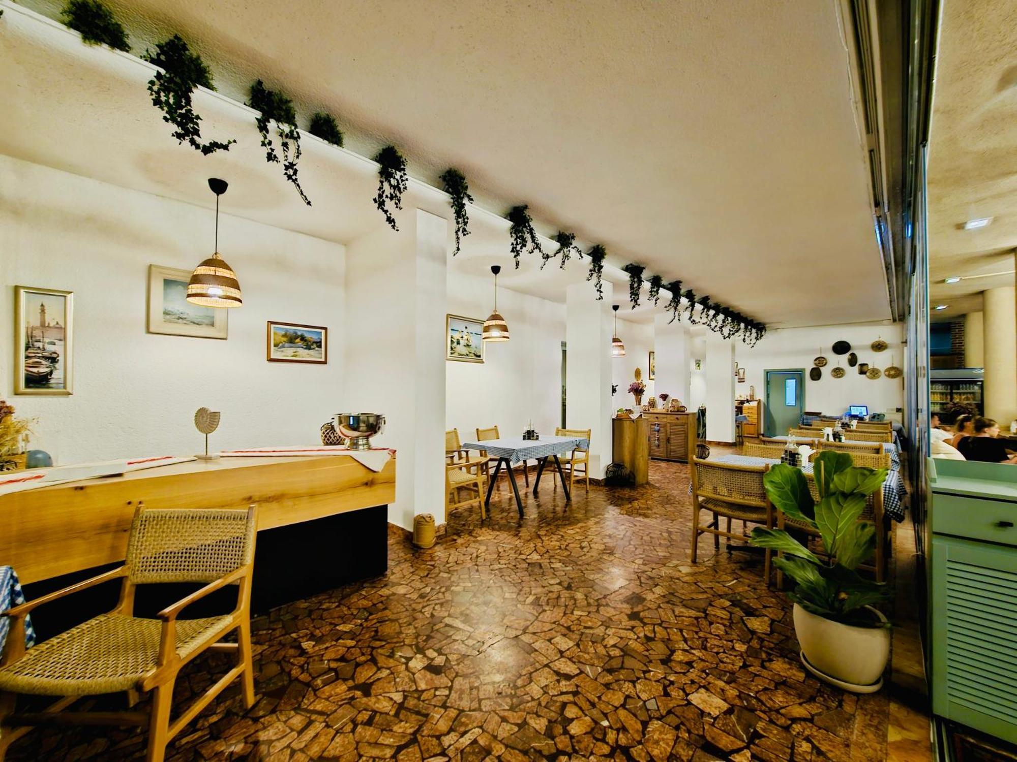 Hotel Carmen 데포리노드 외부 사진